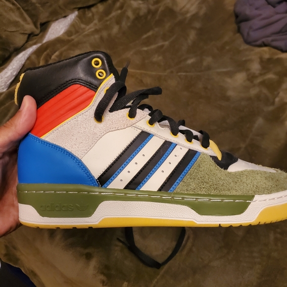 Hebru Brantley Adidas Billionaire Boy Club Rivalry - Picture 4 of 6